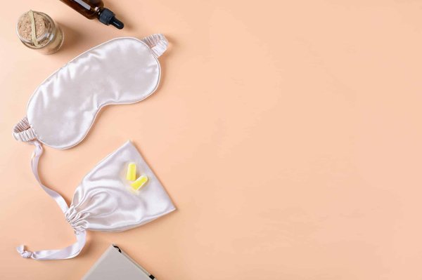 Quali sono i passaggi per ottimizzare la distribuzione del peso in un'auto da corsa per migliorare l'handling?